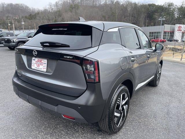 2025 Nissan Kicks SV FWD