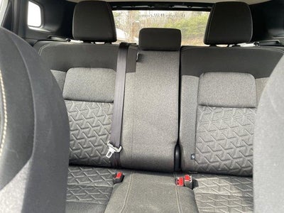 2025 Nissan Kicks SV FWD