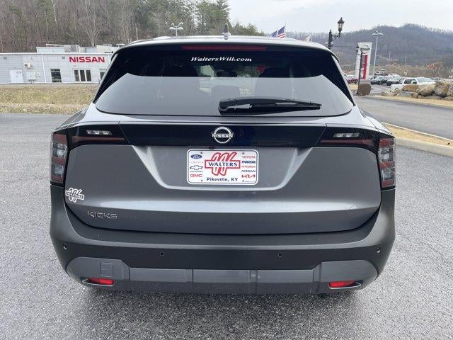 2025 Nissan Kicks SV FWD