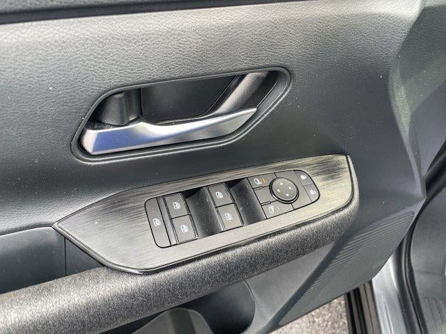 2025 Nissan Kicks SV FWD