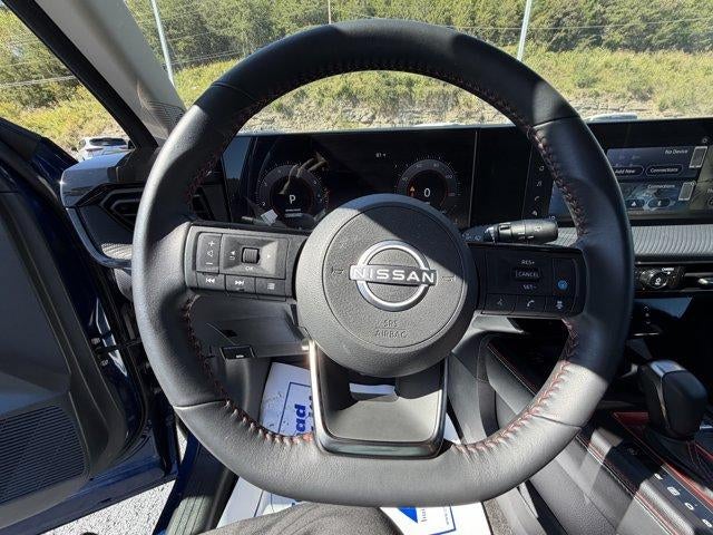 2025 Nissan Kicks SR AWD