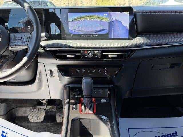 2025 Nissan Kicks SR AWD