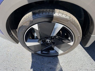 2025 Nissan Kicks SR AWD