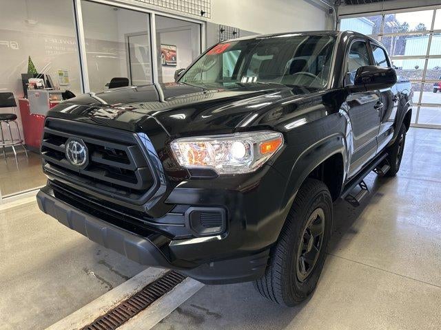 2023 Toyota Tacoma 4WD 4WD SR Double Cab 5' Bed V6 AT (Natl)