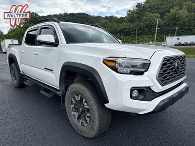 2023 Toyota Tacoma 4WD 4WD TRD Off Road Double Cab 5' Bed V6 AT (Natl)