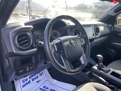 2019 Toyota Tacoma 4WD 4WD TRD Off Road Double Cab 5' Bed V6 AT (Natl)