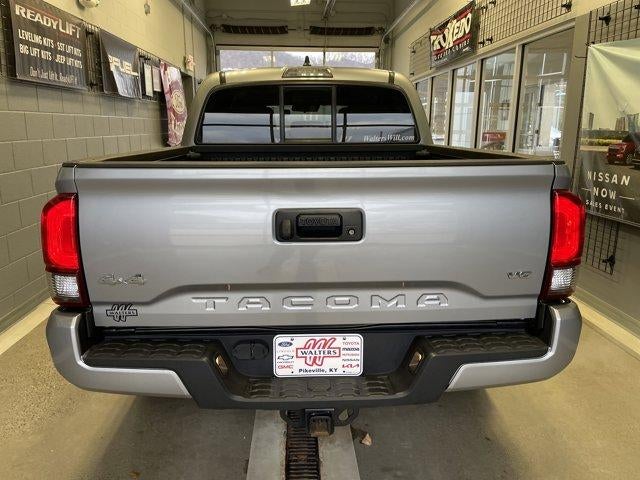 2021 Toyota Tacoma 4WD 4WD SR Double Cab 5' Bed V6 AT (Natl)