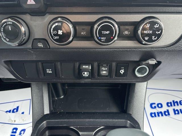 2018 Toyota Tacoma TRD Sport Double Cab 5' Bed V6 4x4 AT (Natl)