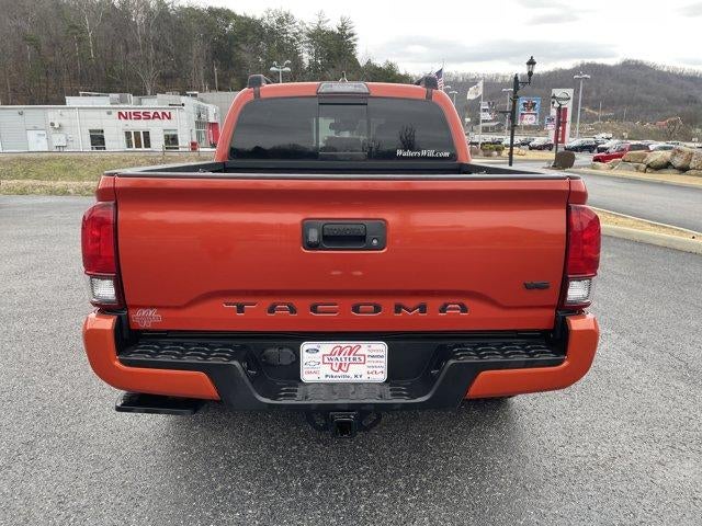 2018 Toyota Tacoma TRD Sport Double Cab 5' Bed V6 4x4 AT (Natl)