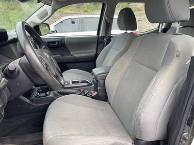 2018 Toyota Tacoma SR Double Cab 5' Bed V6 4x4 AT (Natl)