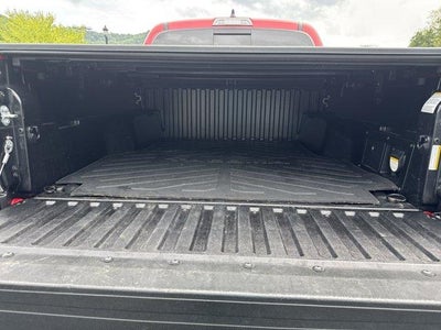 2022 Toyota Tacoma 4WD 4WD Limited Double Cab 5' Bed V6 AT (Natl)