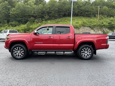 2022 Toyota Tacoma 4WD 4WD Limited Double Cab 5' Bed V6 AT (Natl)