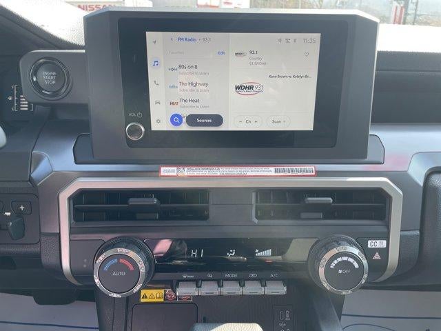 2025 Toyota Tacoma 4WD 4WD SR5 Double Cab 5' Bed AT (GS)