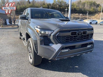 2024 Toyota Tacoma 4WD 4WD TRD Sport Double Cab 5' Bed AT (Natl)