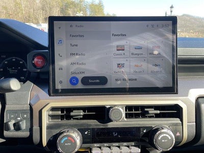 2024 Toyota Tacoma 4WD 4WD TRD Sport Double Cab 5' Bed AT (Natl)