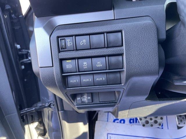 2024 Toyota Tacoma 4WD 4WD TRD Sport Double Cab 5' Bed AT (Natl)