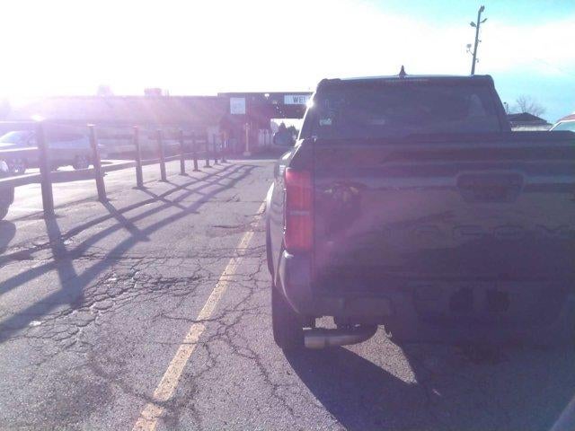 2025 Toyota Tacoma 4WD 4WD TRD Off Road Double Cab 5' Bed AT (Natl)