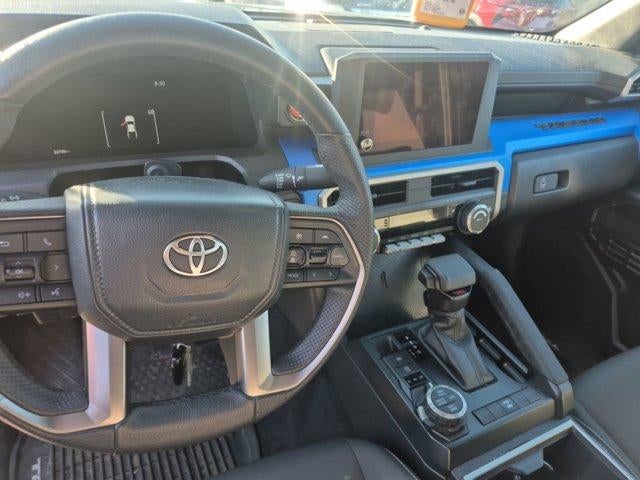 2025 Toyota Tacoma 4WD 4WD TRD Off Road Double Cab 5' Bed AT (Natl)