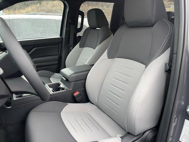 2025 Toyota Tacoma 4WD 4WD TRD Off Road Double Cab 5' Bed AT (Natl)