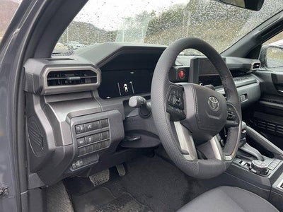 2025 Toyota Tacoma 4WD 4WD TRD Off Road Double Cab 5' Bed AT (Natl)