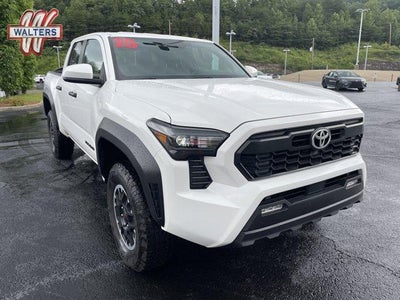 2025 Toyota Tacoma 4WD 4WD TRD Off Road Double Cab 5' Bed AT (Natl)