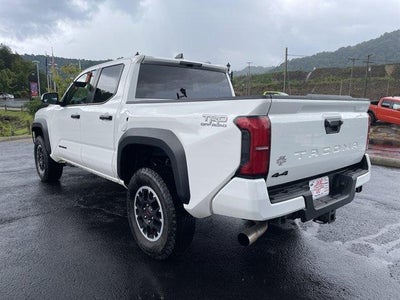 2025 Toyota Tacoma 4WD 4WD TRD Off Road Double Cab 5' Bed AT (Natl)
