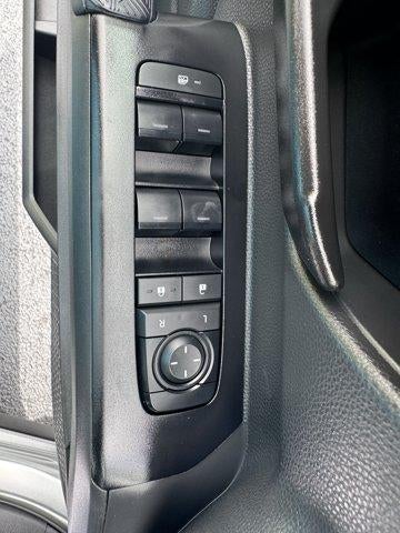 2026 Toyota Tacoma 4WD 4WD SR5 Double Cab 5' Bed AT (Natl)