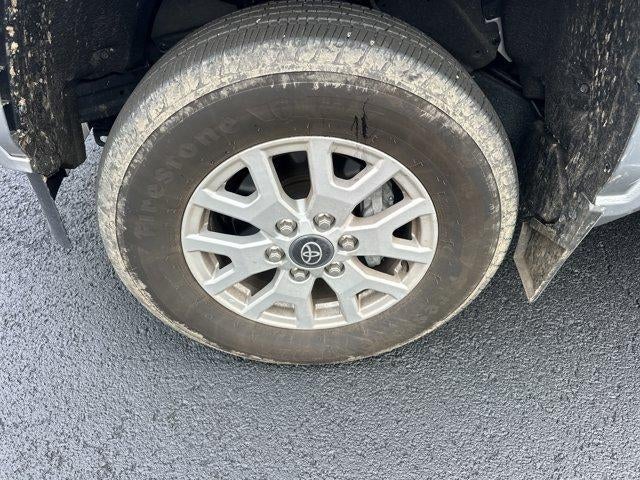 2024 Toyota Tacoma 4WD 4WD SR5 Double Cab 5' Bed AT (Natl)