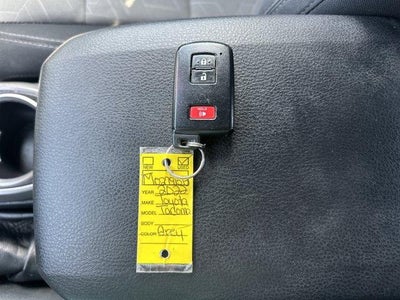 2022 Toyota Tacoma 4WD 4WD TRD Sport Double Cab 5' Bed V6 AT (Natl)