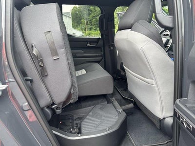 2024 Toyota Tacoma 4WD 4WD TRD Off Road Double Cab 5' Bed AT (Natl)