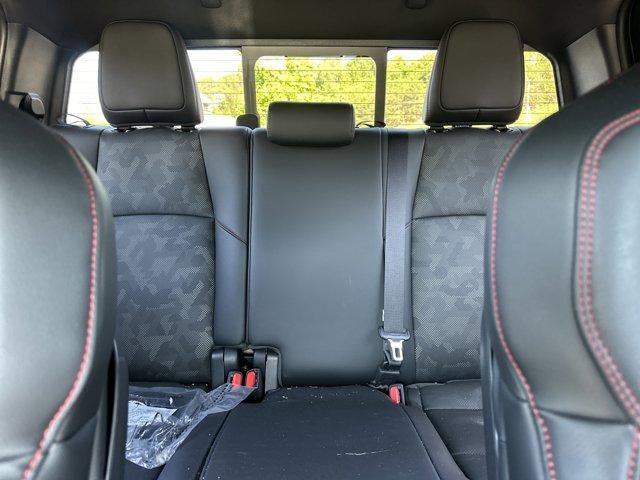 2025 Toyota Tacoma 4WD 4WD TRD Pro Hybrid Double Cab 5' Bed AT (Natl)