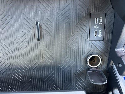 2024 Toyota Tacoma 4WD 4WD SR Double Cab 5' Bed AT (Natl)