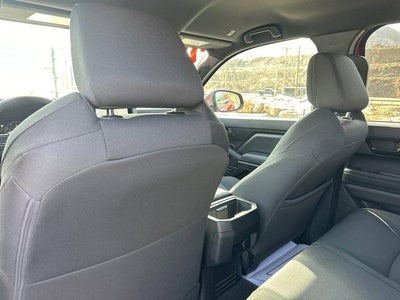 2024 Toyota Tacoma 4WD 4WD SR Double Cab 5' Bed AT (Natl)