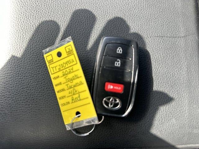 2024 Toyota Tacoma 4WD 4WD SR Double Cab 5' Bed AT (Natl)