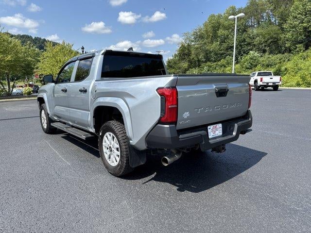 2025 Toyota Tacoma 4WD 4WD SR Double Cab 5' Bed AT (GS)