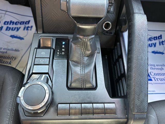 2024 Toyota Tacoma 4WD 4WD SR Double Cab 5' Bed AT (Natl)