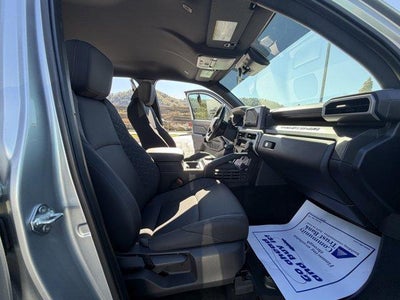 2025 Toyota Tacoma 4WD 4WD SR Double Cab 5' Bed AT (GS)