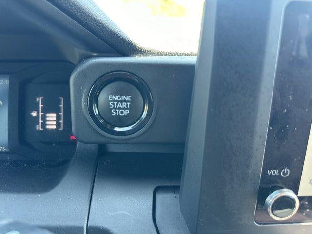 2025 Toyota Tacoma 4WD 4WD SR Double Cab 5' Bed AT (GS)