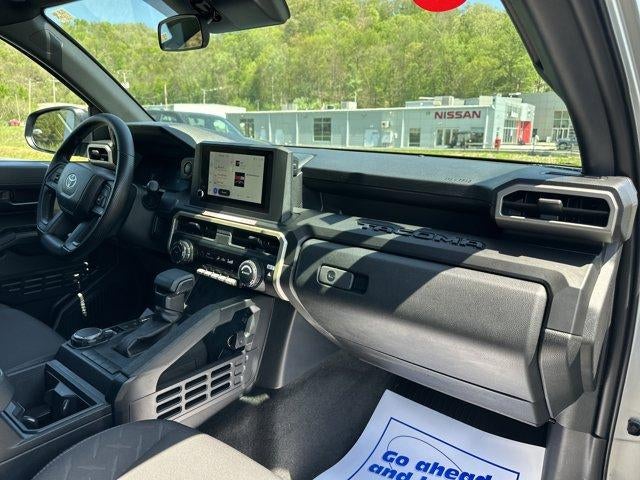 2025 Toyota Tacoma 4WD 4WD SR Double Cab 5' Bed AT (GS)