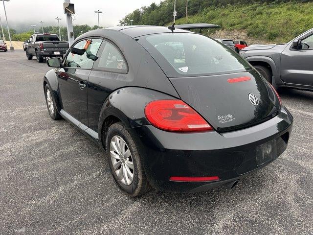 2014 Volkswagen Beetle 2dr Auto 1.8T Entry PZEV