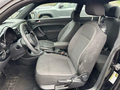 2014 Volkswagen Beetle 2dr Auto 1.8T Entry PZEV
