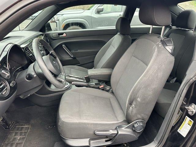 2014 Volkswagen Beetle 2dr Auto 1.8T Entry PZEV