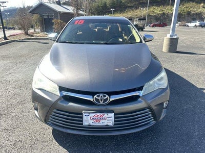 2015 Toyota Camry 4dr Sdn I4 Auto LE (SE)