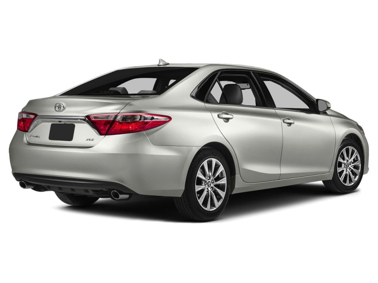 2015 Toyota Camry 4dr Sdn I4 Auto LE (SE)