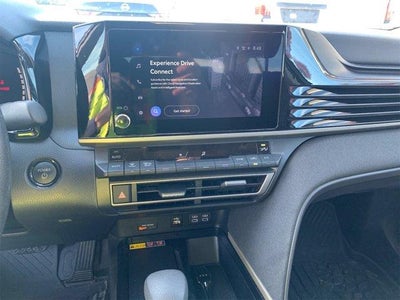 2025 Toyota Camry LE (Natl)