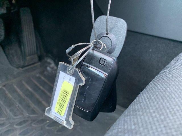 2025 Toyota Camry LE (Natl)