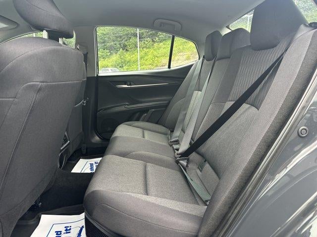 2025 Toyota Camry LE (Natl)