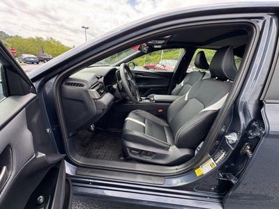 2026 Toyota Camry SE (Natl)