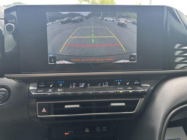 2025 Toyota Camry XSE AWD (Natl)