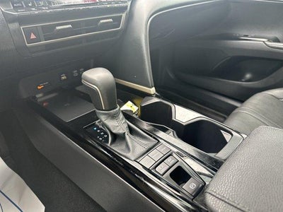 2025 Toyota Camry XSE AWD (Natl)